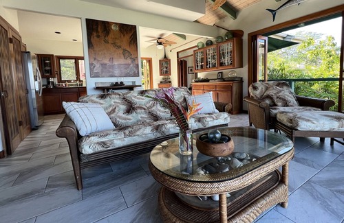 Honaunau-Napoopoo Casa | Frente a la playa Kealakekua Bay