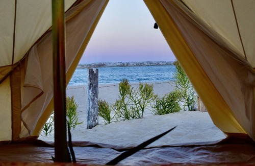 San José del Cabo Alquiler De RV | Beach front Tipi with A/C
