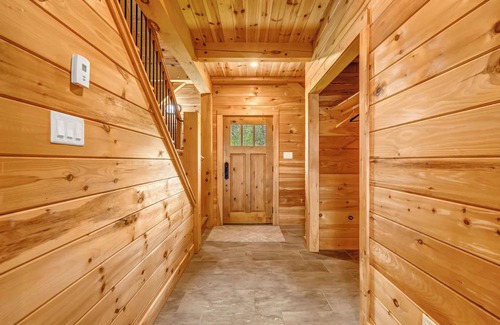 Black Point Casa | Beach Front Oasis - Custom-built Timber Frame Home on Cleveland Beach 12 guests