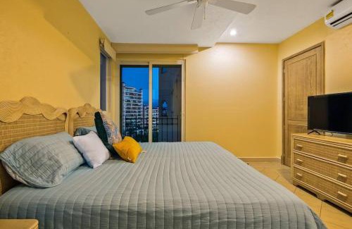 Marina Vallarta Apartamento | Beach Front-Ocean Views-Marina Luxury Condo-BVG