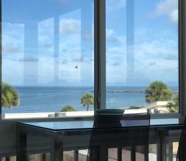 Venice Apartamento | Beach Front San Marco 2 bedroom condo Venice Florida