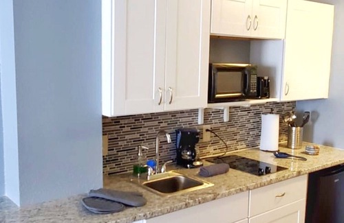 Lenox Park Condominio | Beach Front Studios in Daytona Beach