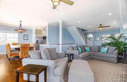 Nassau Villa | Beach Front Villa LAS with direct Beach access