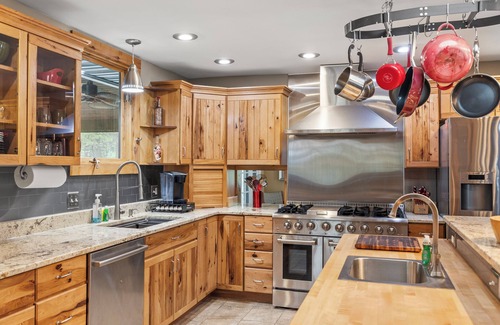 La Porte Casa | Beach Front with Dock, Sauna, Hot Tub - MTM Premier