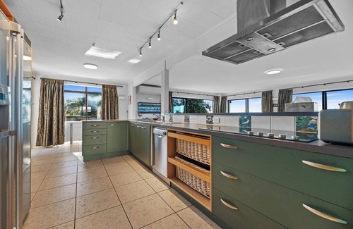 Waihi Beach Cabaña | Beach Galore - Waihi Beach Casa de vacaciones