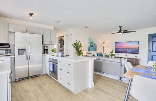 Dunedin Condominio | No Cleaning Fee Honeymoon Isle Free Beach Pass King Beds Free Parking