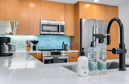 Capitola Apartamento | Beach Getaway in the Heart of Capitola Village!
