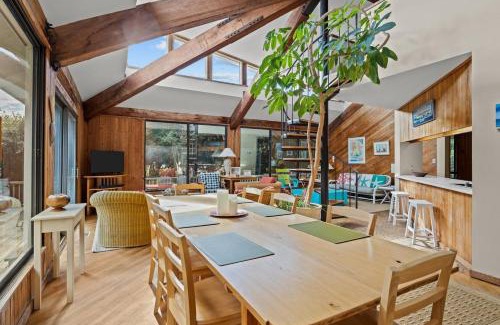 Pine Knoll Shores Casa | Beach Grove home