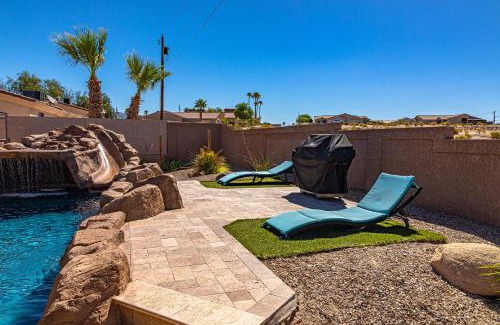 Lake Havasu City Casa | Beach Happy-Lake Close-Private Waterpark Oasis -sleeps 14