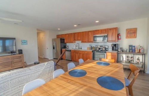 Beach Haven Condominio | Beach Haven Escape | LBI Condo 2 Blocks to Beach