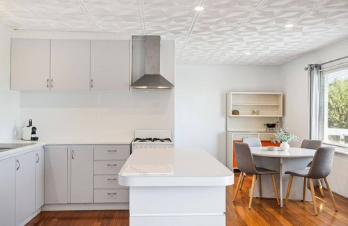 Lancelin Apartamento | Beach Haven - light, cosy and close to the beach