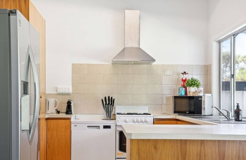Lancelin Apartamento | Beach Haven - light, cosy and close to the beach