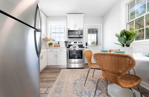 Neptune Beach Apartamento | ~Beach Haven~ Walk to the beach!