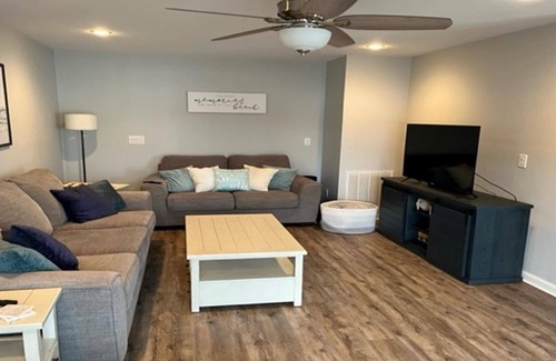 Beach Haven West Casa | Beach Haven West. Lagoon front. boat slip for small boat. private fenced in yard.