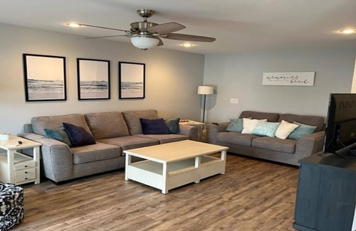 Beach Haven West Casa | Beach Haven West. Lagoon front. boat slip for small boat. private fenced in yard.