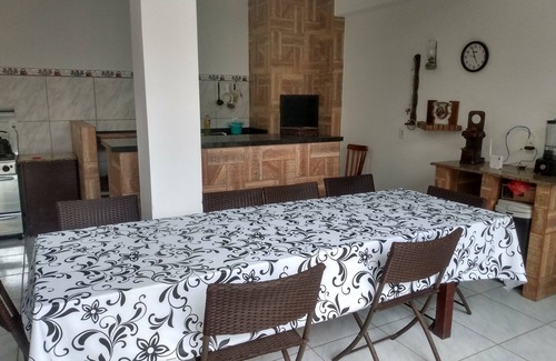 Ubatuba Casa | Beach holiday home, São Francisco do Sul SC, Ubatuba/Enseada, accepts 1 pet.