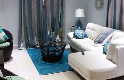 Tumba Vieja Casa | Casa de playa en la ciudad