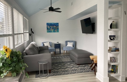 Bradley Beach Casa | Beach Home. Renovated Carriage House