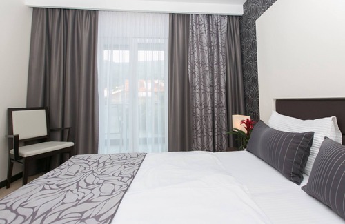 Podstrana Hotel | Beach Hotel Split