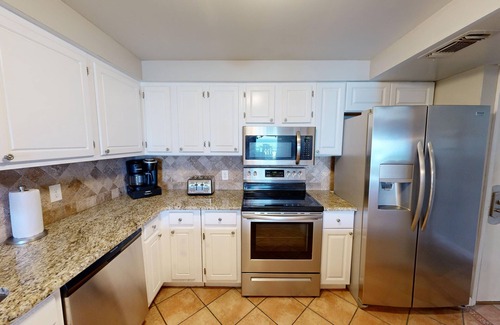 Miramar Beach Condominio | Beach House 201c 2 Bedroom Condo by RedAwning