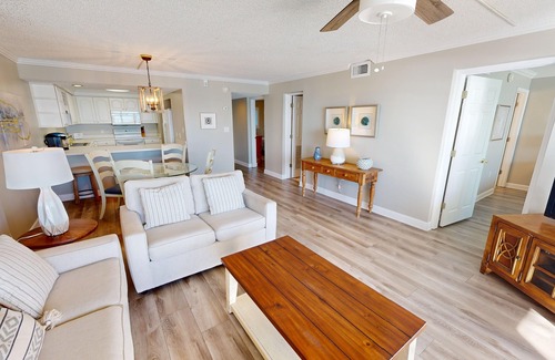 Destin Condominio | Beach House 202a 2 Bedroom Condo