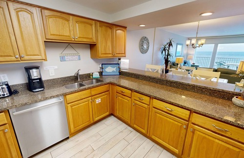 Miramar Beach Condominio | Beach House 503d 2 Bedroom Condo by RedAwning