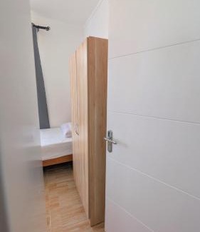 Flic-en-Flac Apartamento | Beach house apartment with pool
