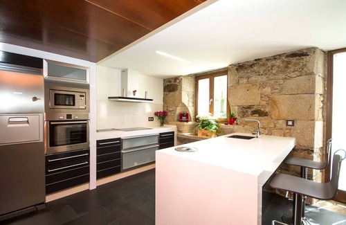 Faro Casa | Casa Playa Area con jardin y porche