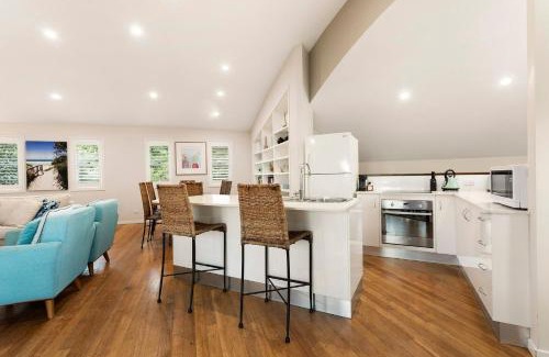 Suffolk Park Casa | Beach House at Tallows - pet-friendly 4 BR retreat