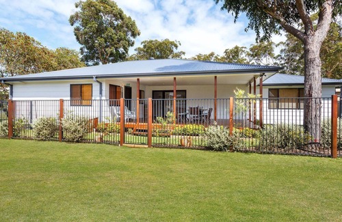Hawks Nest Casa | Beach House - Australian Coastal Style Beach House