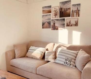 Asnelles Chalet De Esquí | Beach House by Melrose