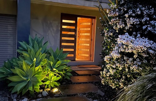 Caves Beach Casa | Beach House @ Caves Beach