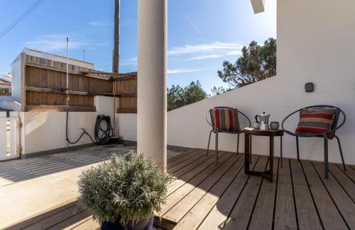 Espartal Apartamento | Beach House Clerigo - 2 Unique Apartments