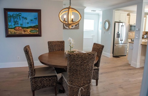 Melbourne Beach Casa | Beach House- Enjoy right on the Beach