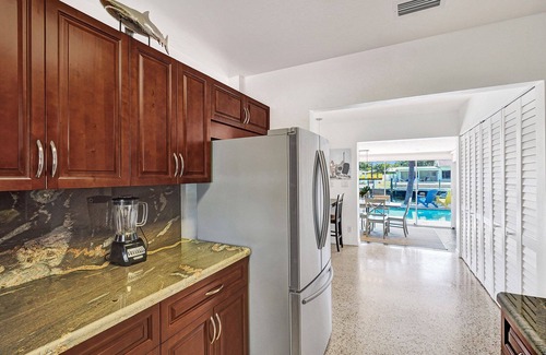 Terra Mar Island Estates Casa | Beach House - Heated Pool - Waterfront - Steps to the Beach