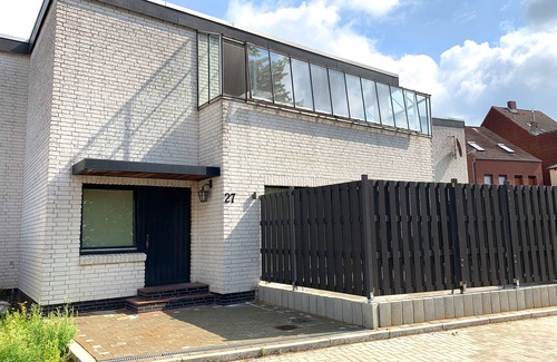 Itzehoe Apartamento | Beach House im Zentrum Itzehoes mit Kostenlosem Parkplatz und Terrasse