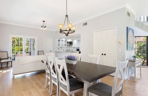 Vero Beach Casa | Beach House in exclusive gated Community- 4 bedroom POOL, 1st floor Bedroom/Bat