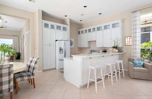 Wabasso Beach Casa | Beach house in gated community. 4/3 with pool & hot tub, including guest cabana.