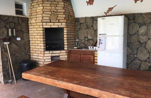 Itacimirim Cabaña | Beach house in Itacimirim, close to Guarajuba and Praia do Forte. Cond. Closed.