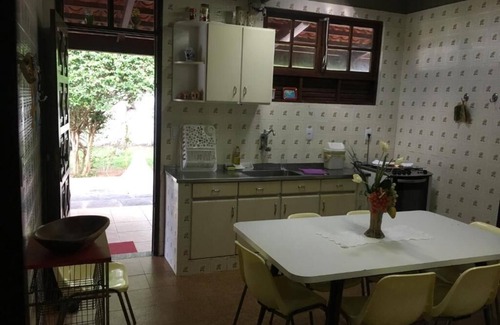 Itacimirim Cabaña | Beach house in Itacimirim, close to Guarajuba and Praia do Forte. Cond. Closed.