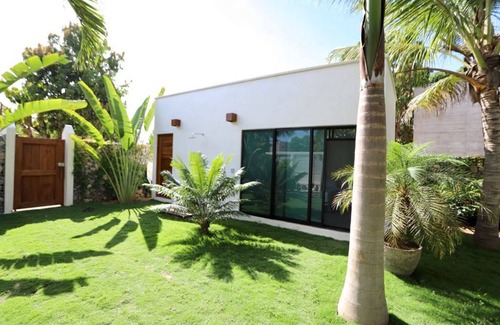 Saladita Casa | Beach House in Playa La Saladita, Gro. Just Minutes from a great Surfing Wave.