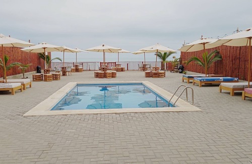 Zorritos Casa | Beach house in Zorritos with ocean view, family friendly and pet friendly.