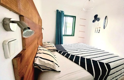 Los Pocillos Apartamento | Beach house near the sea with pool