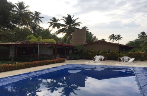 Vera Cruz Casa | Casa de playa junto al Club Med Itaparica