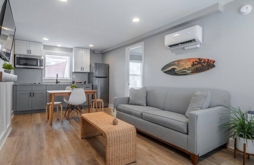 Yaupon Beach Hotel | Beach House OKI - Two Bedroom Suite in hotel on Oak Island, North Carolina