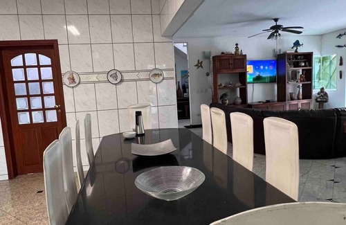 Costa do Sol Casa | Beach house on the sand 30m from gated community Costa do Sol Guaratuba Bertioga