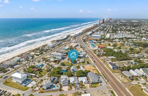 Bahama Beach Casa | Beach House – Spacious 4BR Retreat with Gulf Views & Observation Deck!