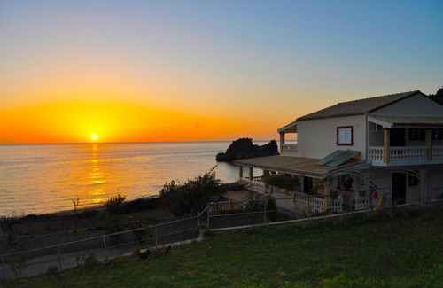 Sinarades Apartamento | Beach House Tolis - Pelekas Beach