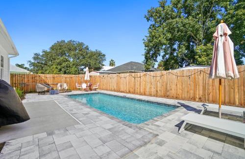 Riviera Beach Casa | Beach House w/Private Pool - The Sanderling