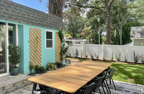 North Beach Casa | Huge Beach Bungalow w/Yard, Beach Passes, 2 King Bds near Boardwalk, Restaurants